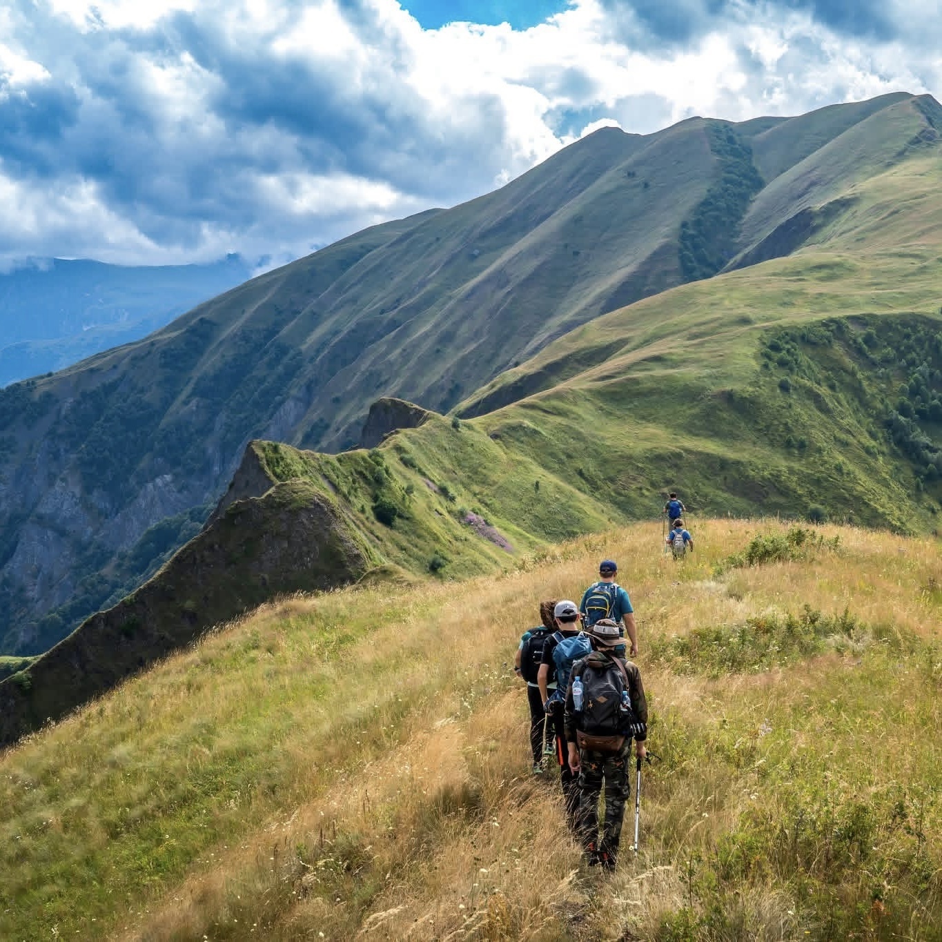 Über die Berge